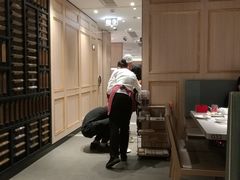 -海底捞火锅(番禺广场店)
