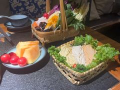-湊湊火锅·茶憩(颐堤港店)