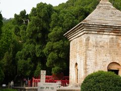 -四门塔风景区