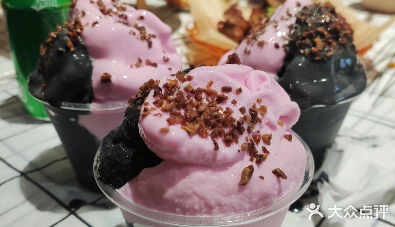 没想到是烧烤店啊氛围拉满！