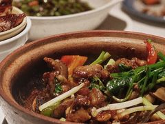 -八府香鸭·啫啫煲(华山路店)