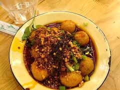 虎皮鹌鹑蛋-拈签一笑黄牛肉辣卤串串