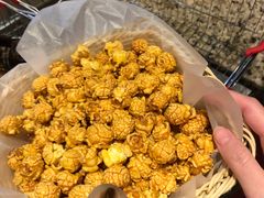 -好乐迪(张扬路八佰伴店)