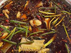 -乡土特色.冷锅鱼.牦牛肉汤锅