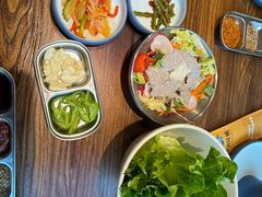 -明洞阿姨·韩式酱蟹烤肉·创意料理(三元桥店)