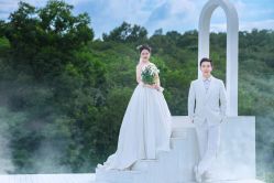 -第一夫人婚纱摄影(南京店)