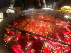 -纸盐河码头火锅(十八梯店)