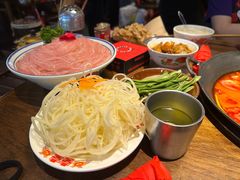 -萍姐火锅·公路夜市(武汉首店)