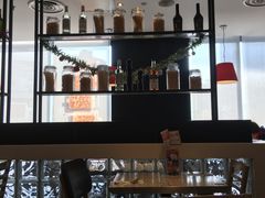 -必胜客(证大大拇指店)