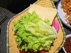 -靠山屯东北农家菜(八龙桥雅苑店)