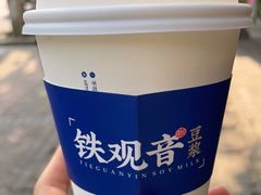 -李与白包子铺(桐梓林店)