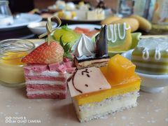 -广州希尔顿逸林 - OPEN開·全日制餐厅·海鲜·小火锅·自助餐(东风路店)