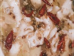 -姚姚酸菜鱼·金戈戈香港豉油鸡(喜荟城联名店)