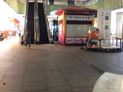 -华哥新鲜猪精品美食