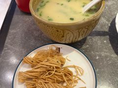 -闫府私房菜(恒隆店)