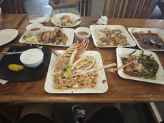 -两兄弟Song Pee Nong(2号店)