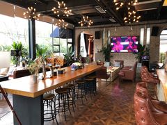-桉树林A coffee 森林餐厅(三圣乡店)