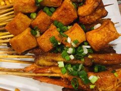 -陈员外正宗夹江烧烤(广福路店)