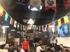 大堂-長壹旋转烤吧 农家鸡火锅