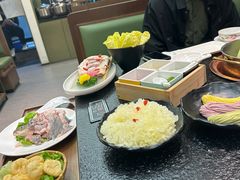 -得意咚瓜·顺德鱼生·冬瓜火锅(深圳首店)