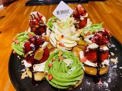 草莓忌廉华夫饼-BE BRIGHT KITCHEN(正佳广场店)