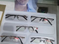 -爱视眼镜(贵州路店)