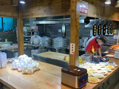 -艳阳天民俗村(公园路店)