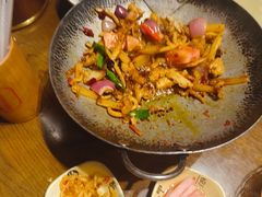-富正毅三下锅·湘西韵味(天门山索道店)