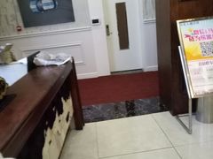 -缤果·BINGUO逸居酒店(鹰潭火车站店)