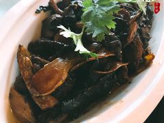 茶油焖黑鸡/只-茶油香闽南菜·花园餐厅(前埔店)