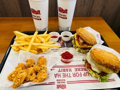 -The Habit Burger Grill 哈比特汉堡(世博店)