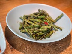 -蜜桃餐厅·伴山(湖滨商业街店)