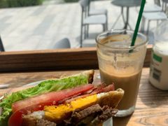 -明谦·Coffee&Cocktail Bar(美您公园店)