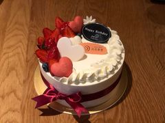 -花花卷卷·鲜食蛋糕(静安久光百货店)