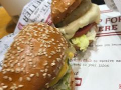 -The Habit Burger Grill 哈比特汉堡(爱琴海店)