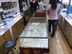 -广州宝岛眼镜武汉和光眼镜市场西区店