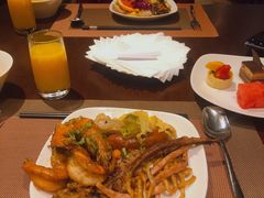 -恰餐厅及酒吧 CHAR Bar & Grill (北京丽都皇冠假日店)