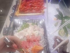-飨食汇全日制餐厅·昆山皇冠假日酒店(九方店)