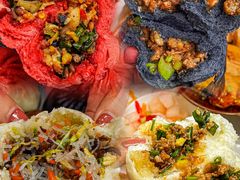 -李与白包子铺(桐梓林店)