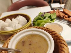 叉烧剥皮包-润记·广东餐馆(苏州中心店)
