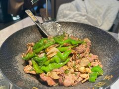 -费大厨辣椒炒肉(黄兴中心广场店)
