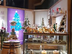 -松山湖凯悦酒店·Café自助餐厅·周末火舞秀表演