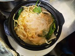 -小街曹师傅砂锅麻辣烫(亚泰大街店)