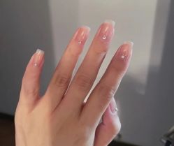 -七月美睫 美甲