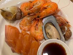 -怡咖啡海鲜自助餐厅(浦东香格里拉店)