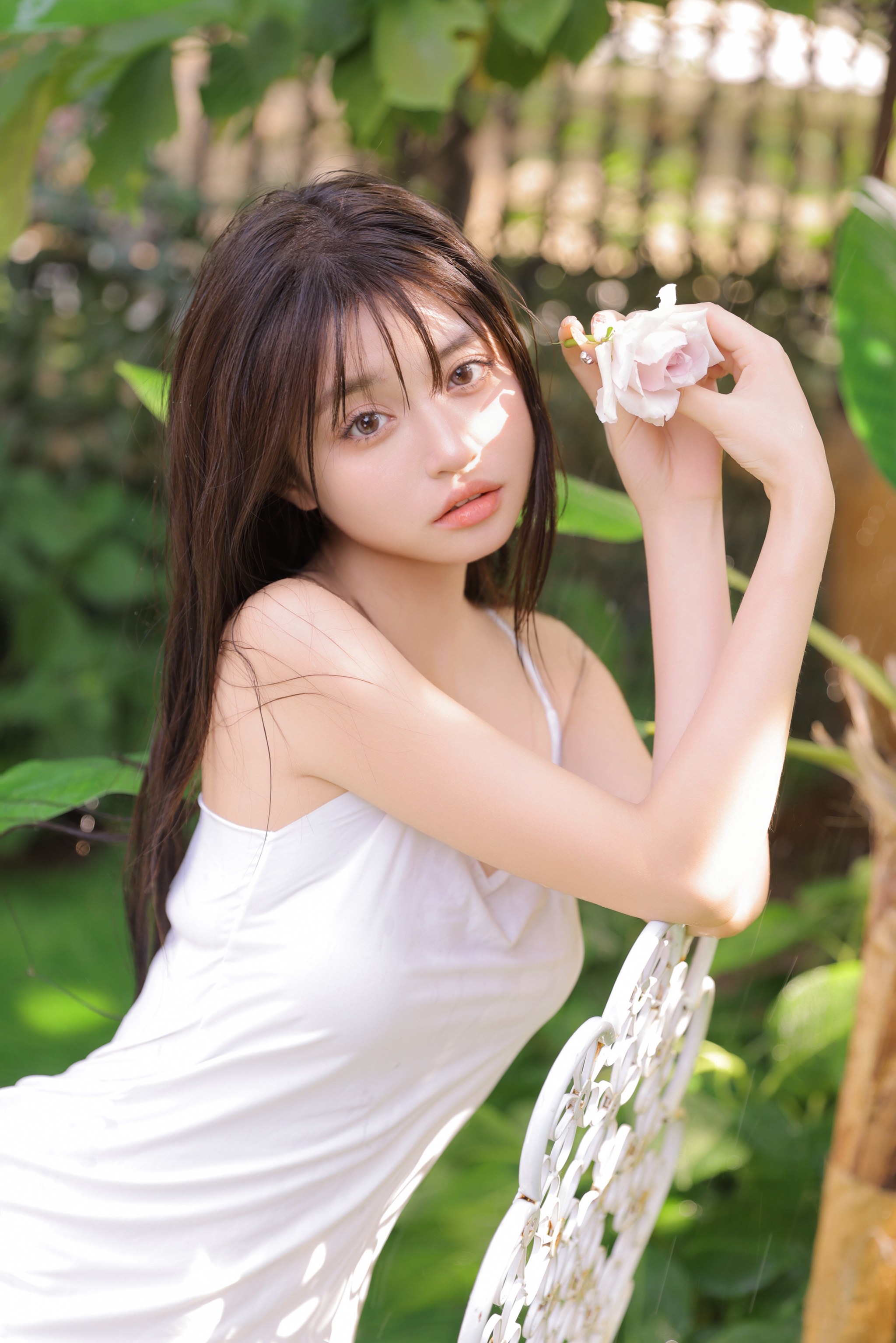 女生装纯洁的表现