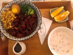 招牌卤肉饭-荏苒