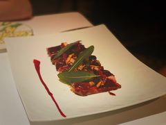 土豆薄饼配伊比利亚猪肉-Le Comptoir de Pierre Gagnaire