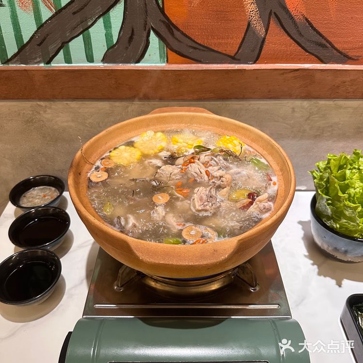 深圳人藏好了！这家宝藏石橄榄鸡煲千万别让香港人知道…