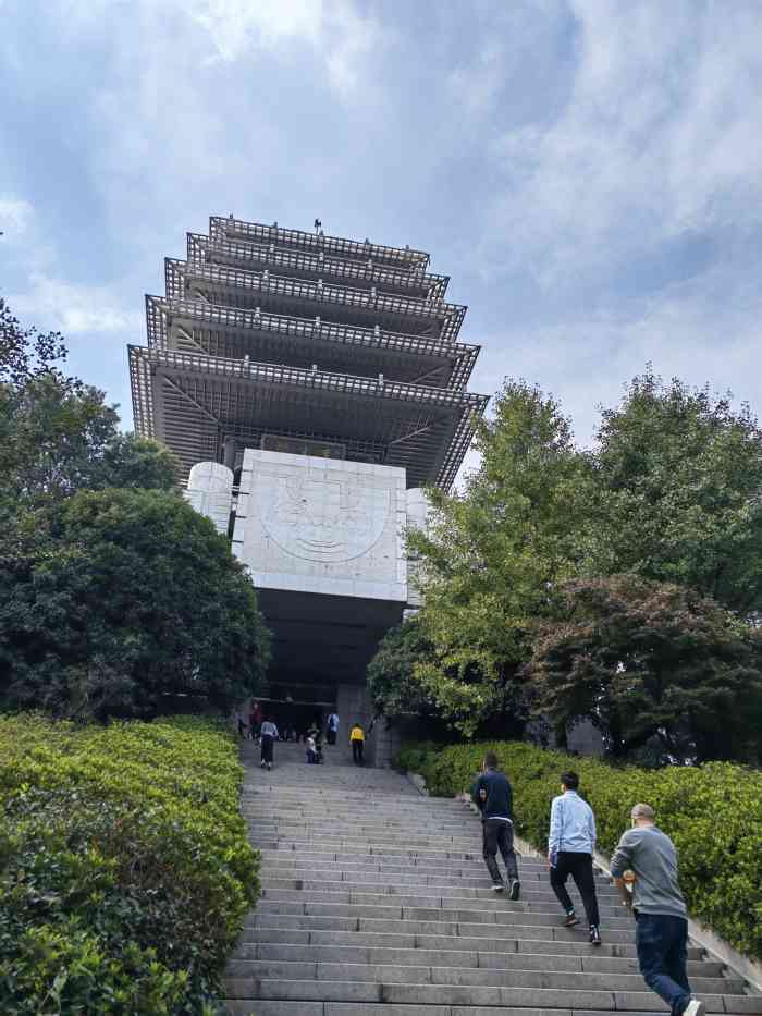 临平公园-"年初一要登高望远 下午待在家里没事就带着.